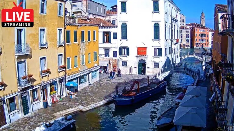 🔴 Venice Italy Live Webcam – Dorsoduro in Live Streaming from Hotel American Dinesen – Full HD