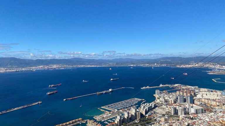 Good morning in Gibraltar 🇬🇮 dia de rolê pedal e caminhada em Gibraltar 👌